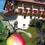 Haus Bergland Appartement Kartitsch
