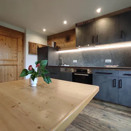 Haus Bergland * Картитш